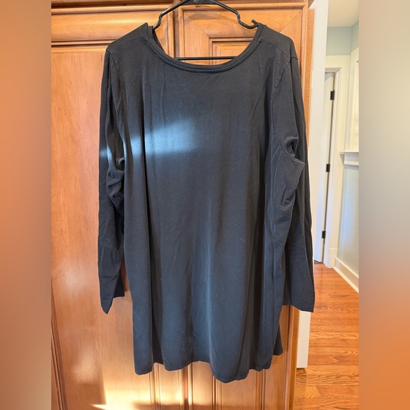 Eileen Fisher Black Long Sleeve V-Neck Top - Picture 4 of 4